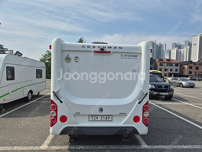 카라반 코치맨 VIP 575/4 판매합니다.--3